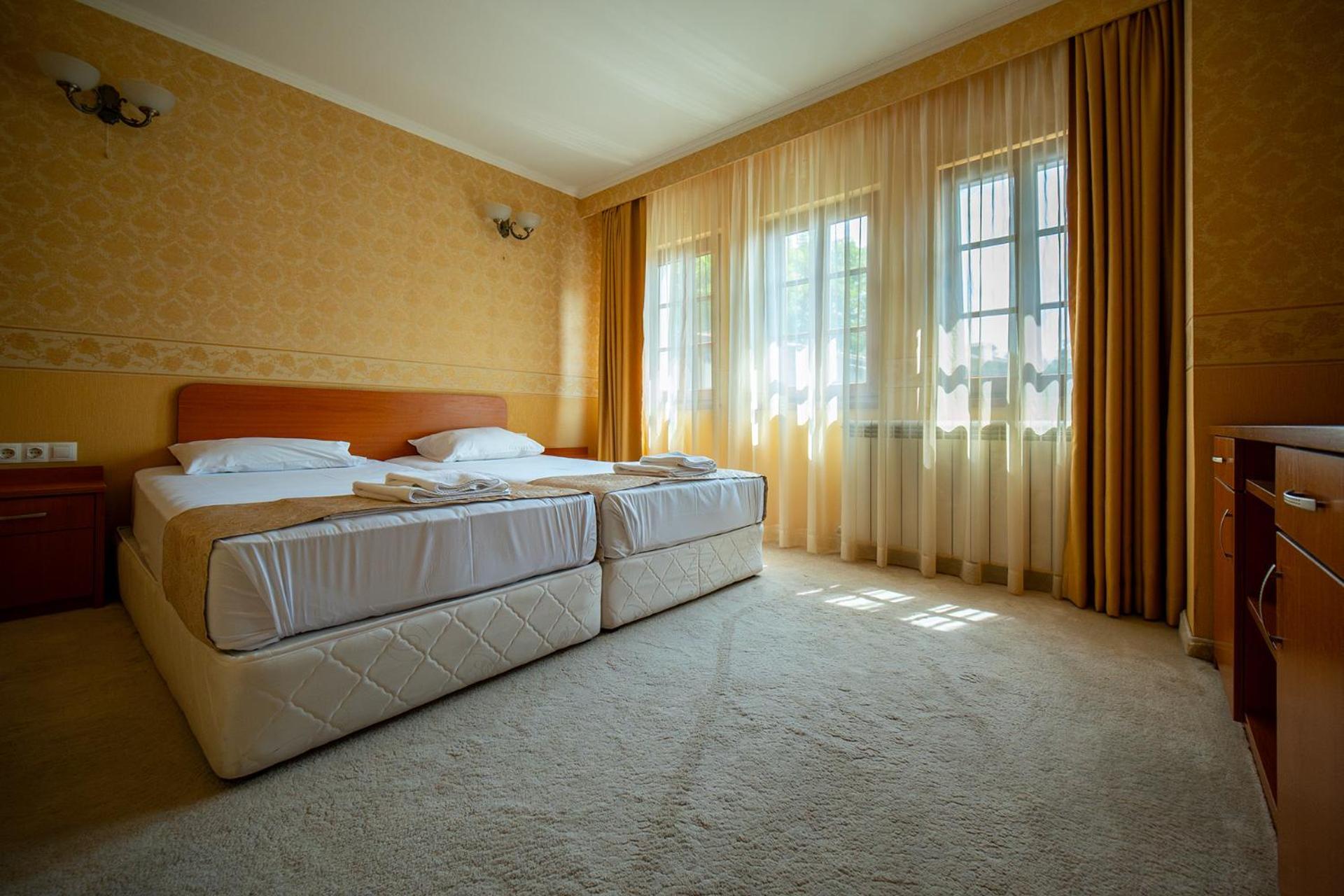 Sevastokrator Relax & Congress Hotel Arbanasi Exterior photo