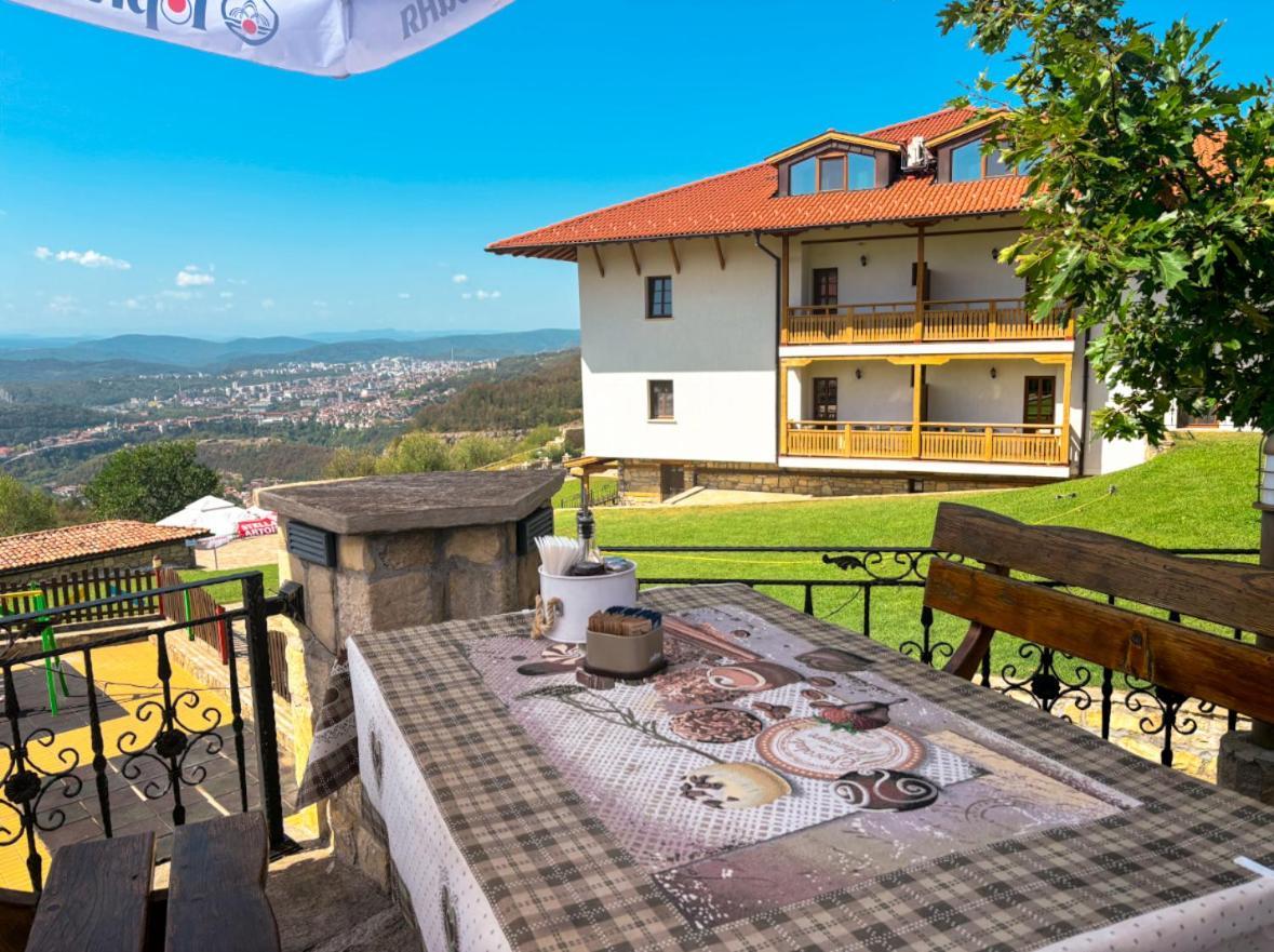 Sevastokrator Relax & Congress Hotel Arbanasi Exterior photo
