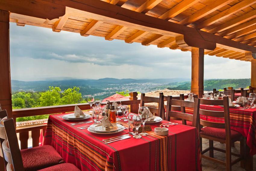 Sevastokrator Relax & Congress Hotel Arbanasi Exterior photo